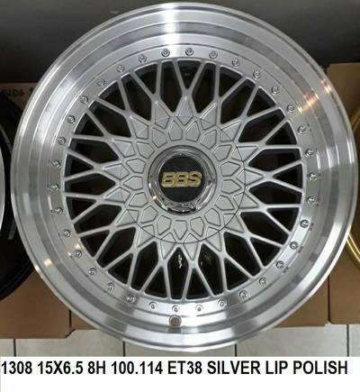 Mags 15 inch 6.5 wide 8 holes silver