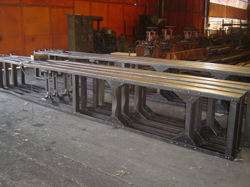 elf truck, minibus chassis